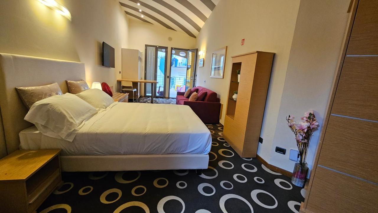 iH Hotels Firenze Select Executive Residence Exterior foto